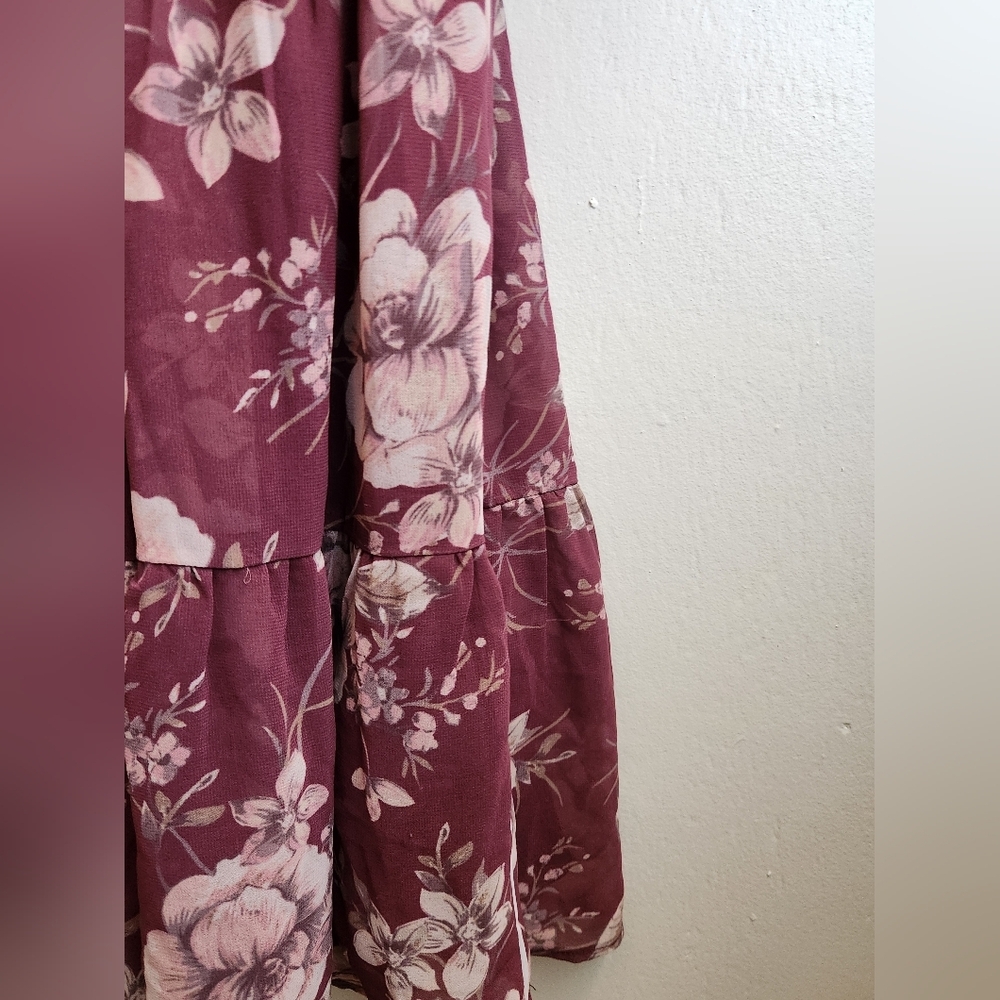 Luxuology- Floral Dress - Picture 5 of 6